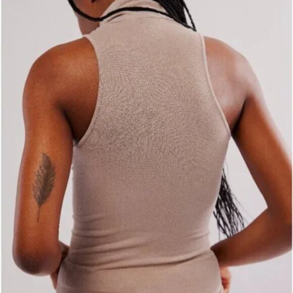 Free People Intimately Mock Neck Sleeveless Beige/Taupe/Tan Top M/L - Picture 5 of 6